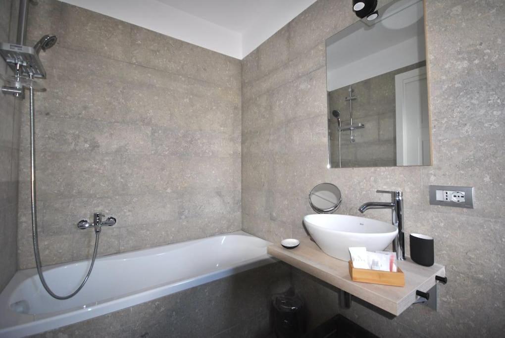 Appartement Nisus Apartment, Prestigioso *
